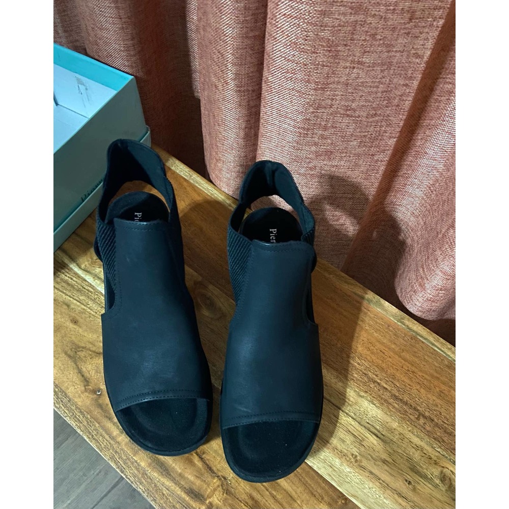 Pierre Dumas Peep Toe Platform Heel